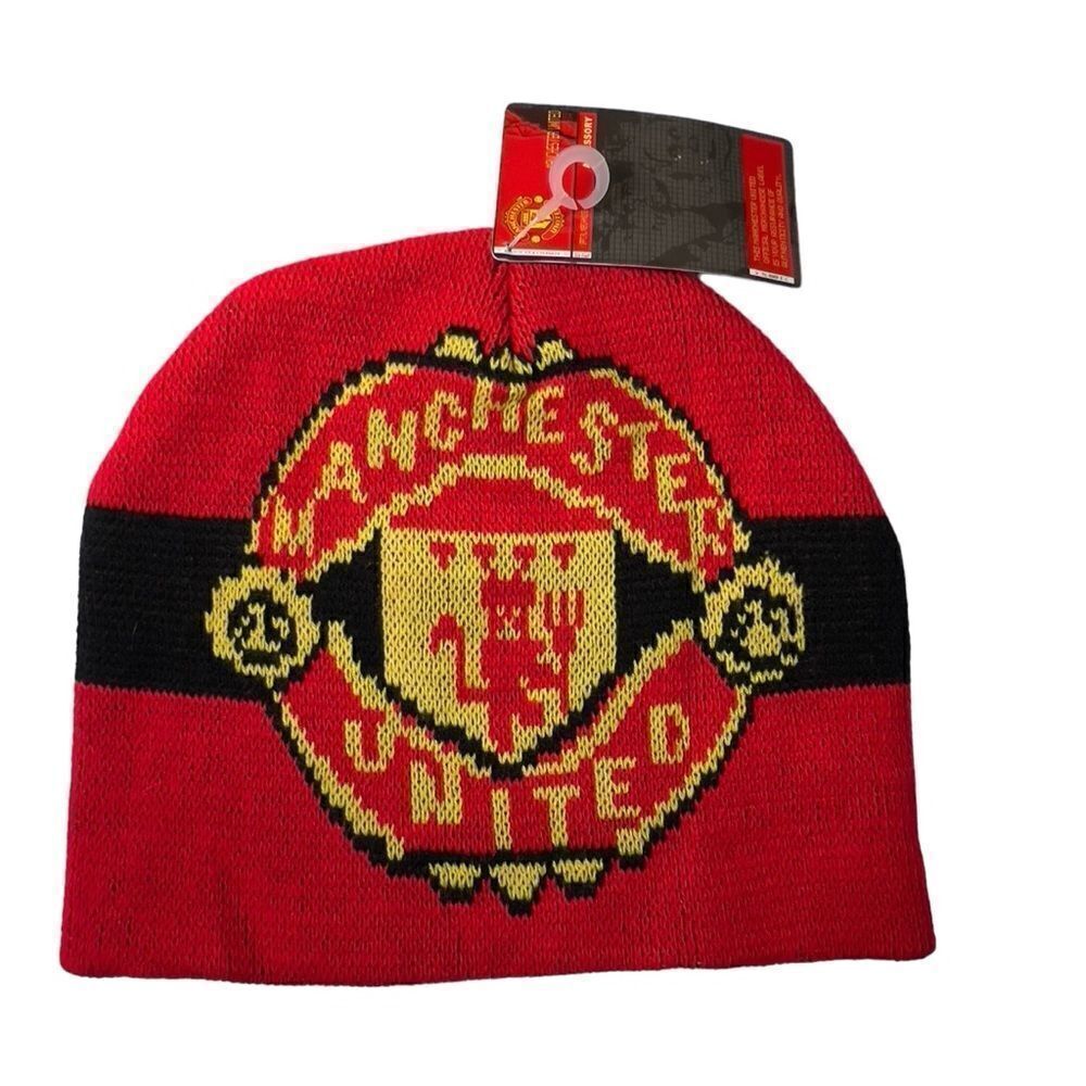 2005 NWT Men’s beanie skull cap Manchester United soccer